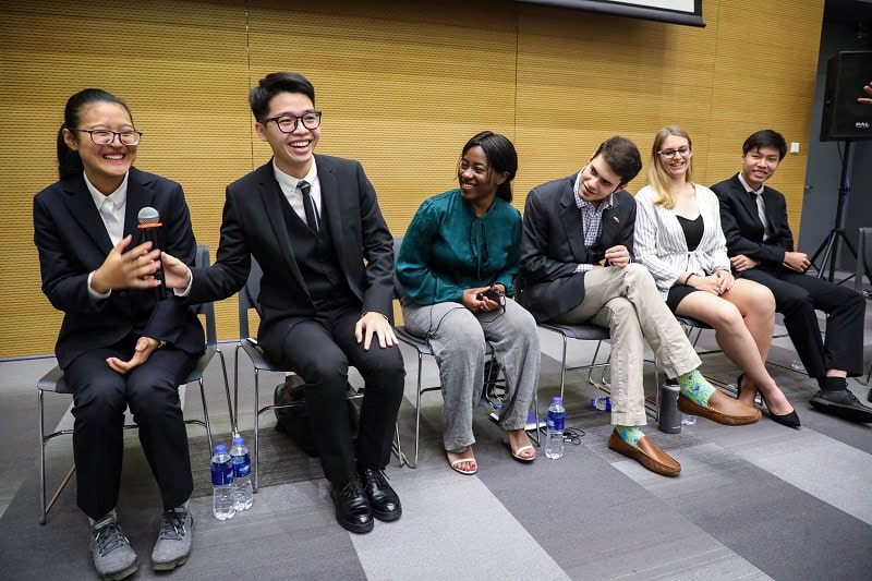 young professionals main 1