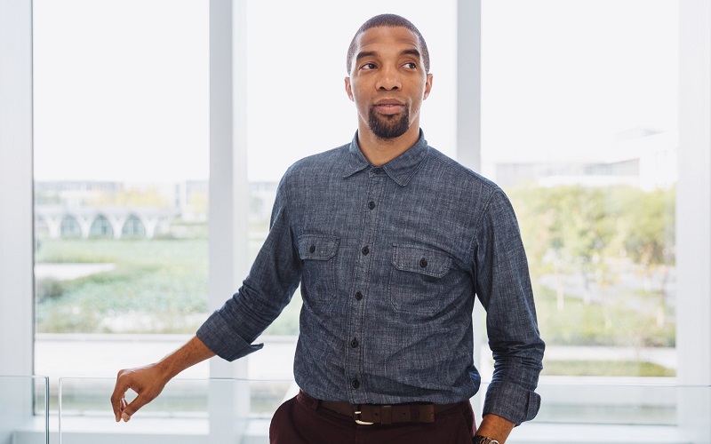 New dean encourages students to tune in to what matters 1 raphael moffett main 1