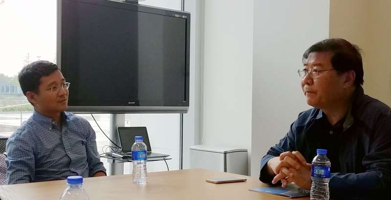 与联合国环境署首席科学家面对面 2 0923 3