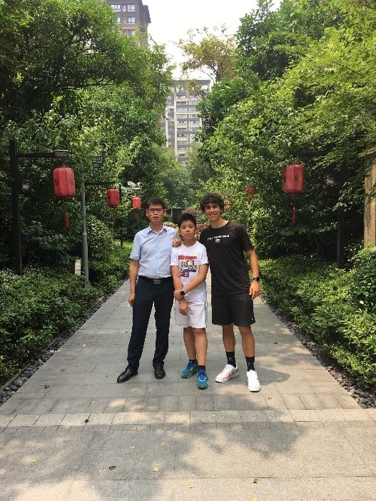 modern day marco polos 006