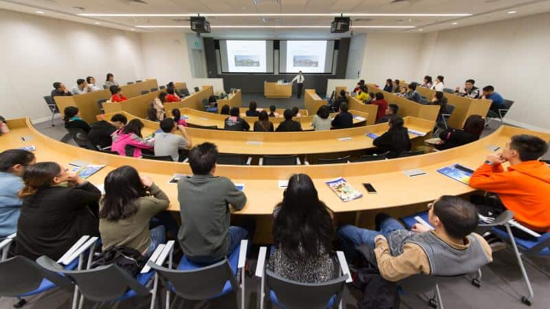 Duke Kunshan Holds Open House to Showcase Liberal Arts Education, Research, Campus Facilities and Resources 5 1855530253