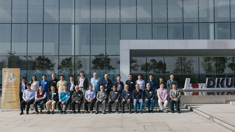 mathematicians gather at newly launched zu chongzhi center008