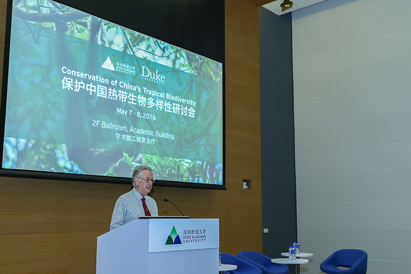 昆山杜克大学召开保护中国热带生物多样性研讨会 7 tropical 11Pimm