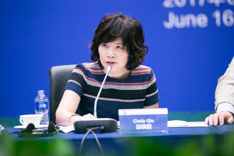 昆山杜克大学教育发展基金会召开2017年理事会会议,新增六位理事会成员 3 与会嘉宾合影