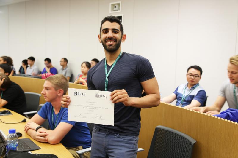 杜克大学-清华大学机器学习暑期夏令营在昆山杜克举办 7 student awarded certificate 1 2