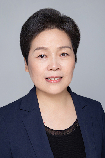 冯友梅校长冯友梅教授于2018年9月任昆山杜克大学校长.