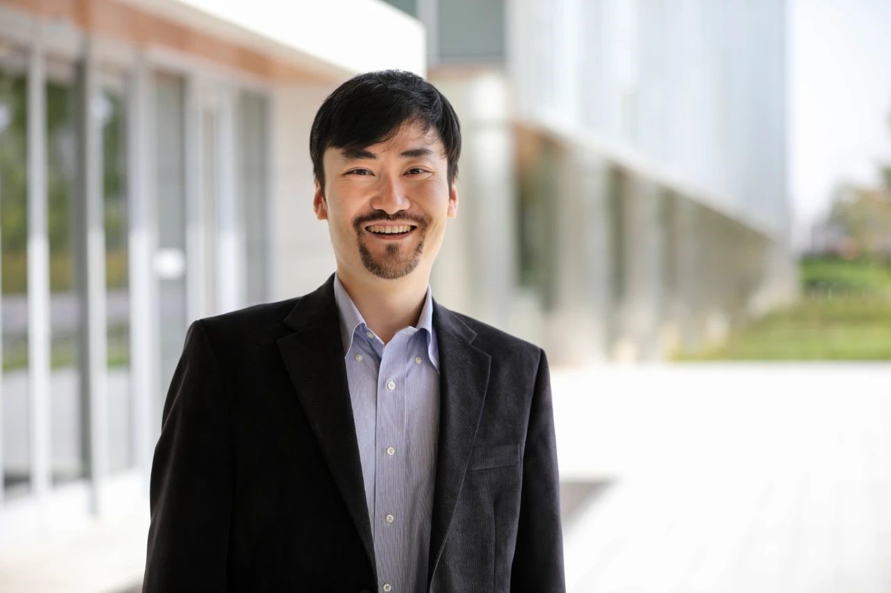 游弋在计算机和物理科学中的化学家 1 in soft matter research chemistry professor finds firm resolve main