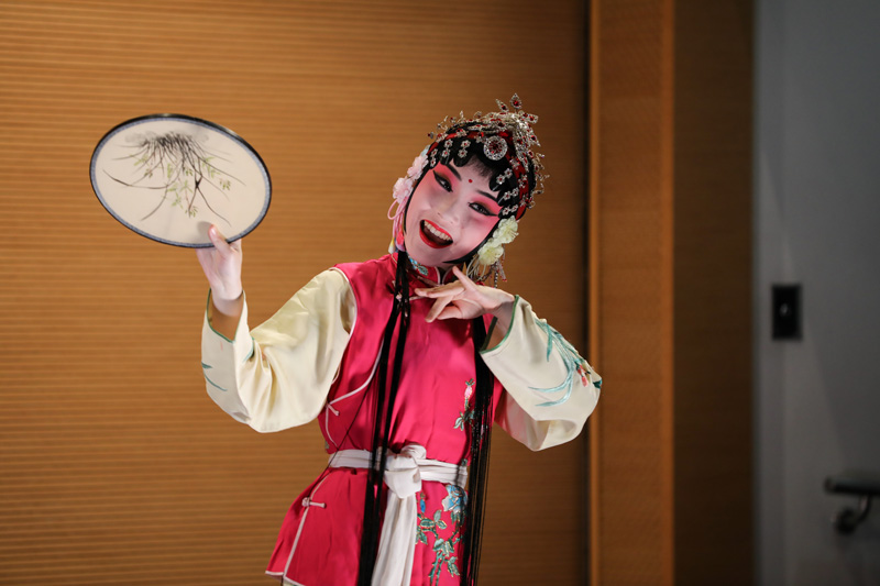 Kunqu troupe plays to packed DKU auditorium 2 kunqu troupe plays to packed dku auditorium kun
